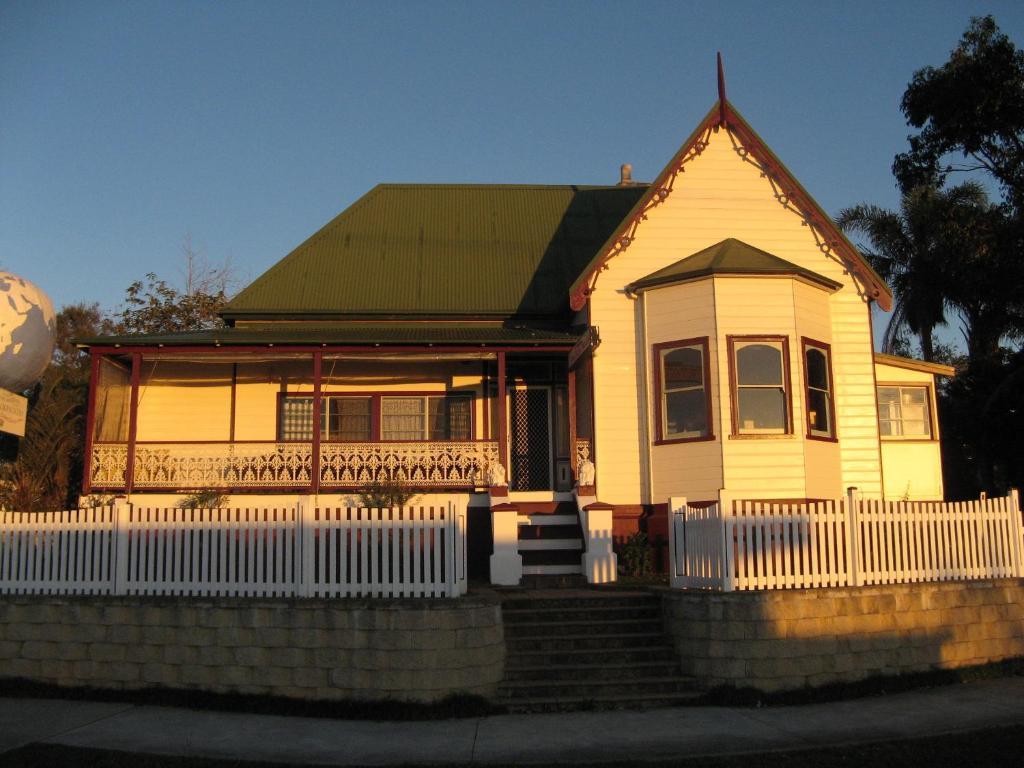 Port Macquarie Backpackers Hostel Exterior photo